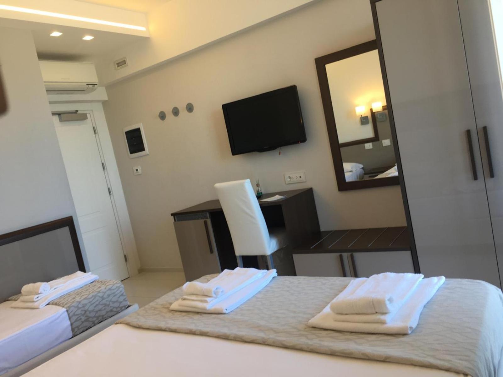 Hotel Baia Marina Cupra Marittima Ngoại thất bức ảnh