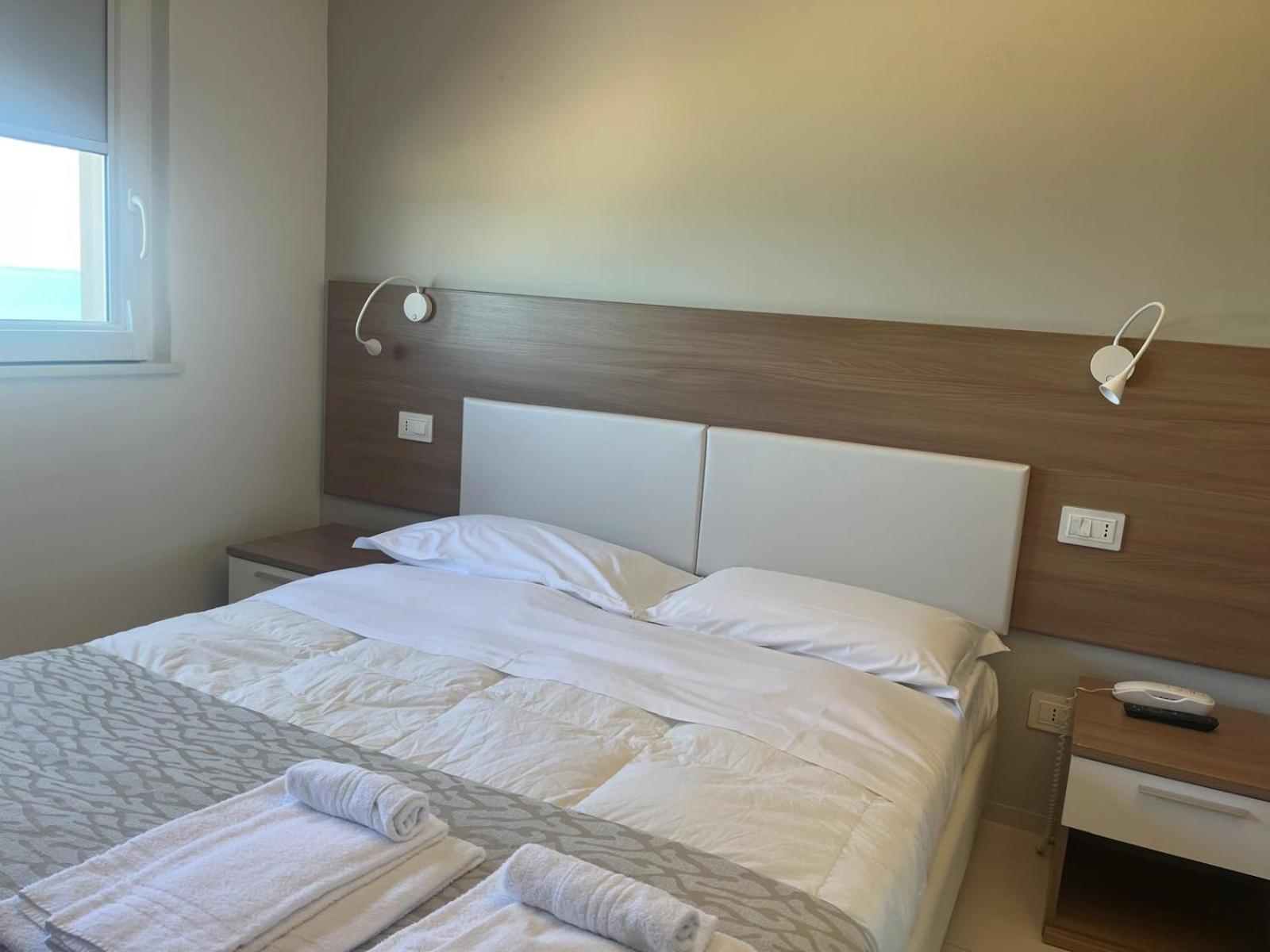 Hotel Baia Marina Cupra Marittima Ngoại thất bức ảnh