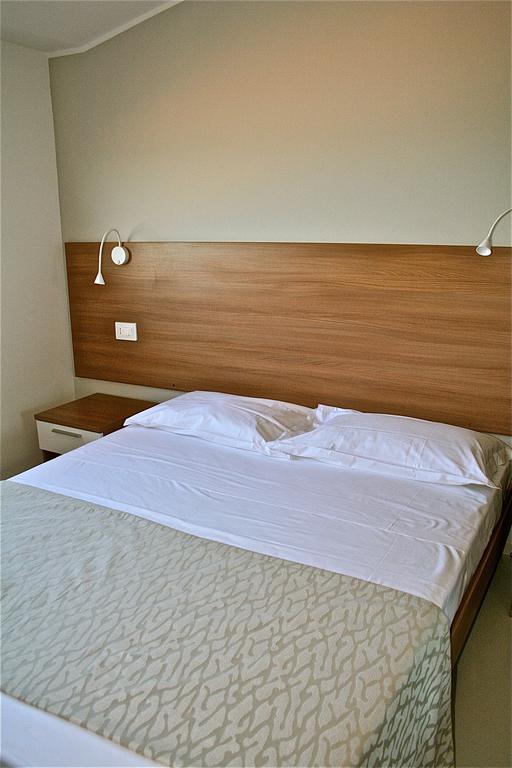 Hotel Baia Marina Cupra Marittima Phòng bức ảnh